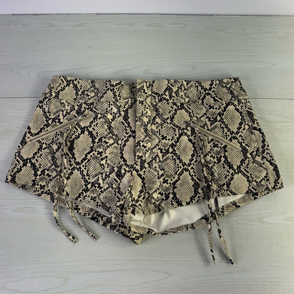PRETTYLITTLETHING faux leather snakeskin shorts size 6
